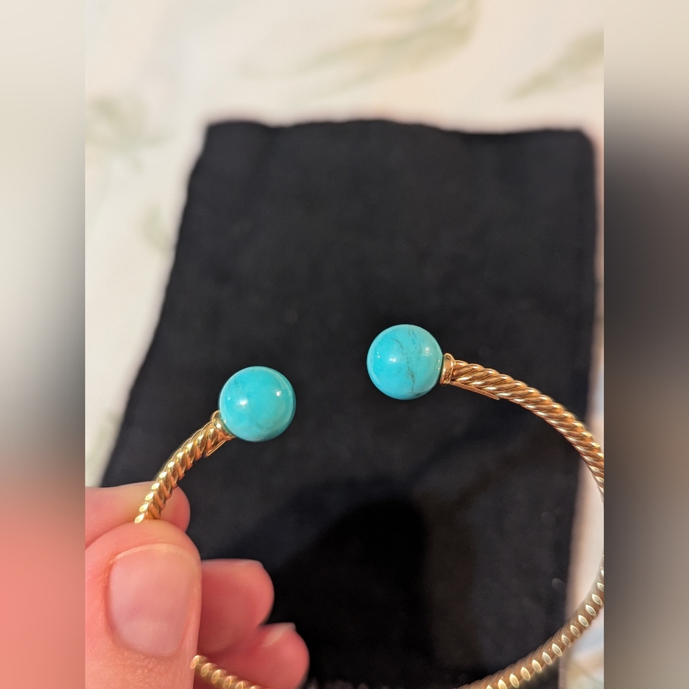 David Yurman Women's Solari Cablespira Bracelet in 18k Gold w/ Turquoise Accents - Picture 4 of 11